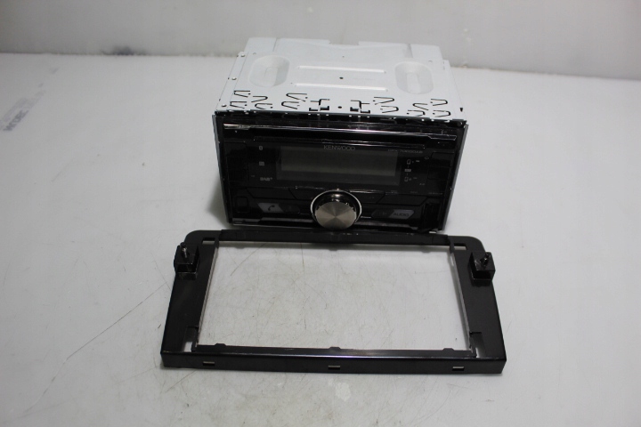 фото №3, Радио kenwood dpx7000dab audi a4