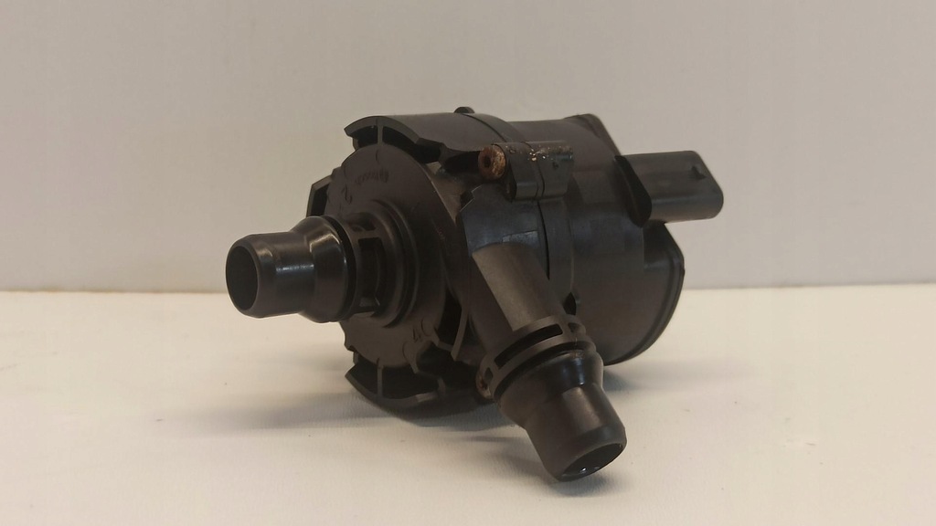 фото №1, Bmw 7 g11 помпа wody 9372723