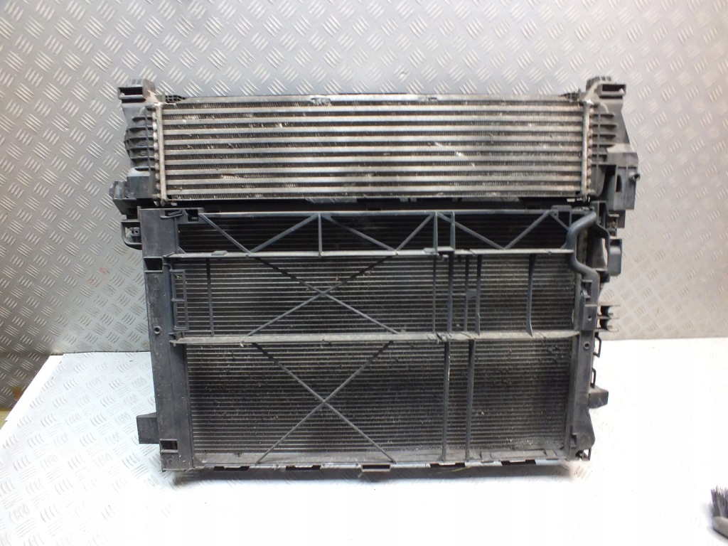 фото №1, Mercedes vito w447 1.6 cdi комплект радиатор вентилятор