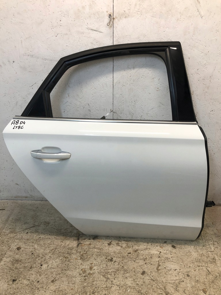 фото №1, Двері праве правий задня задні a8 d4 ly9c