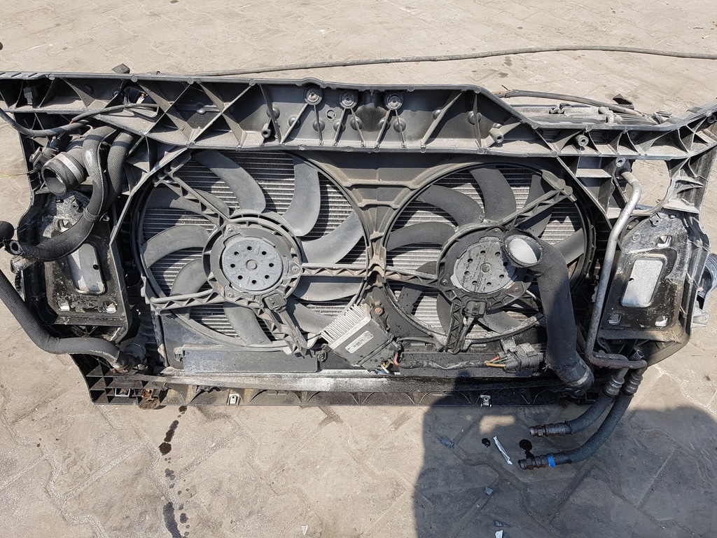 фото №4, Audi a5 8t 07r- 2.7 tdi pas передний радиатор aut