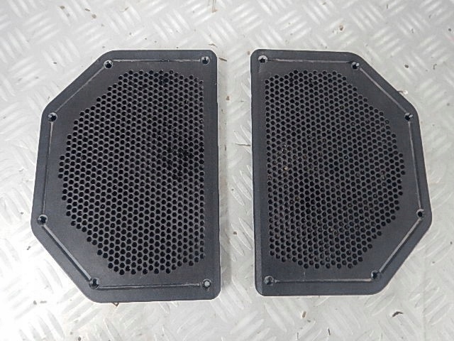 фото №1, Bmw 3 e91 lift правая левая защита динамика