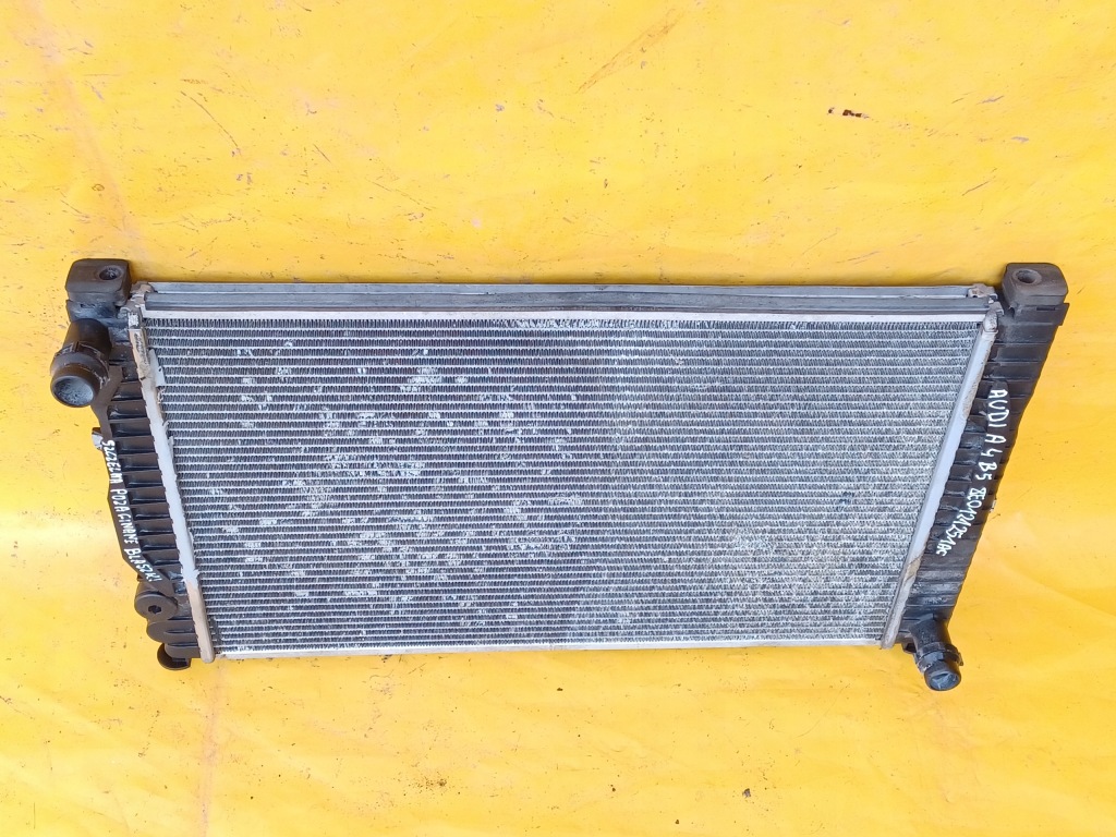 Радиатор audi a4 b5 1,6b 8e0121251ac Киев