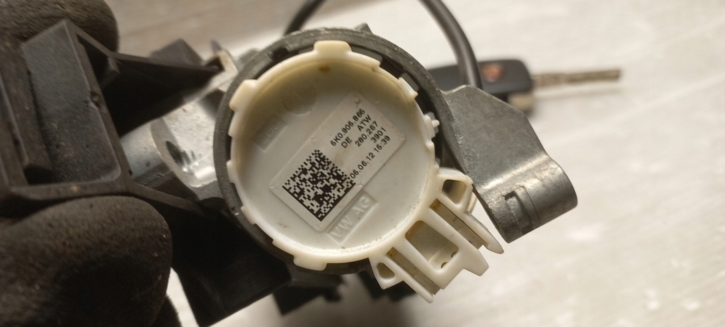 фото №8, Ключ pilot замок запалювання електричний двері кришка багажника ory