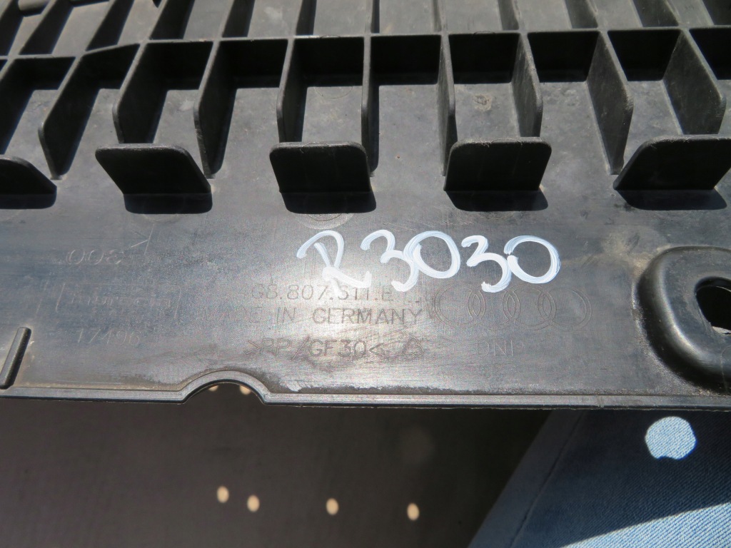 фото №16, Захист плита pod бампер audi a7 c7 4g8807611e