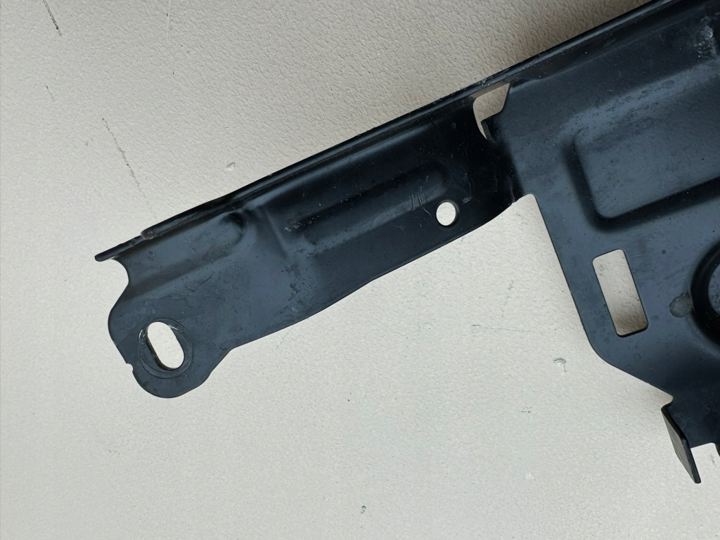 фото №7, Volvo v40 2 ii корпус акумулятор основа захист 31290752