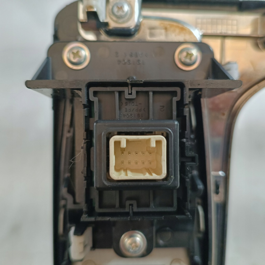 фото №13, Subaru ascent 19- панель переключения передач usa 92121xc01a