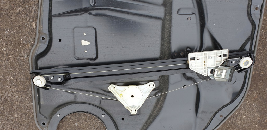 фото №5, Подъемник стекло правый задняя лист mercedes r w251