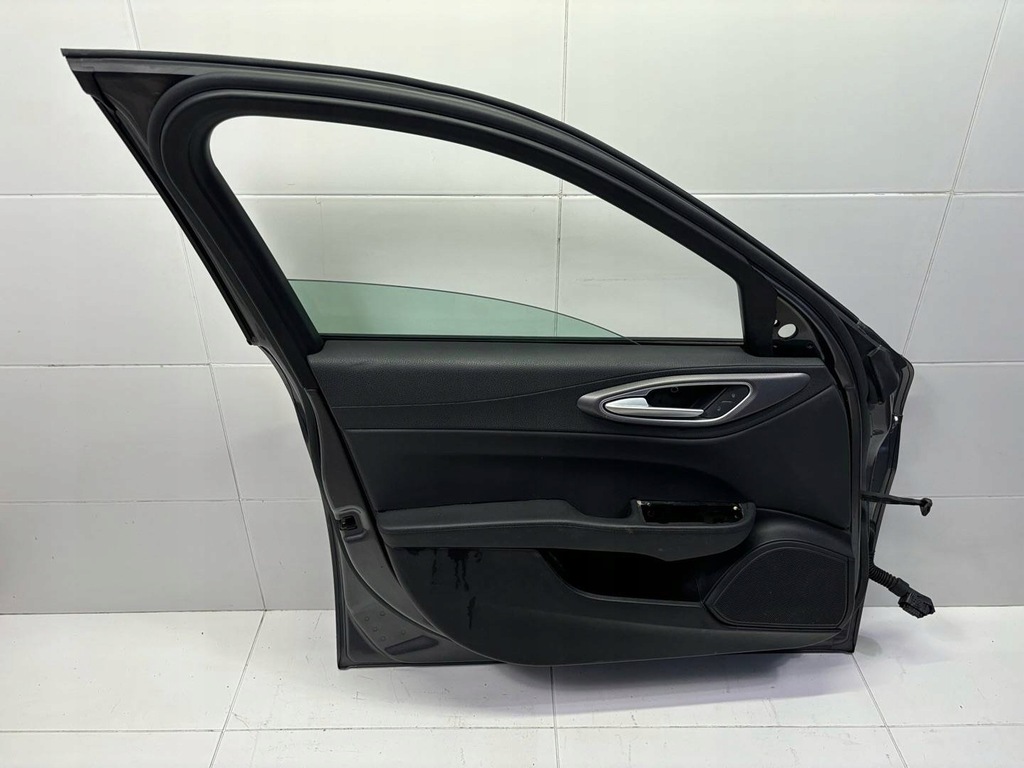 фото №10, Двері перед ліва сторона alfa romeo giulia 2 2017