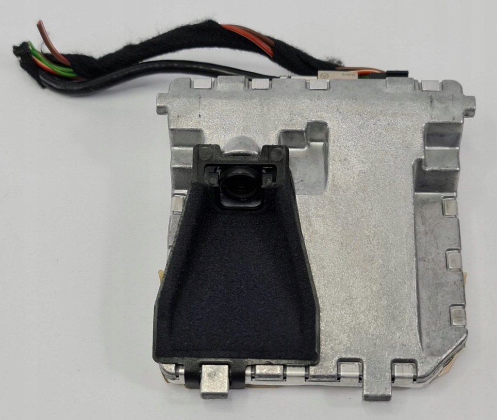 фото №1, Модуль блок управления камера mercedes w212 2126704101