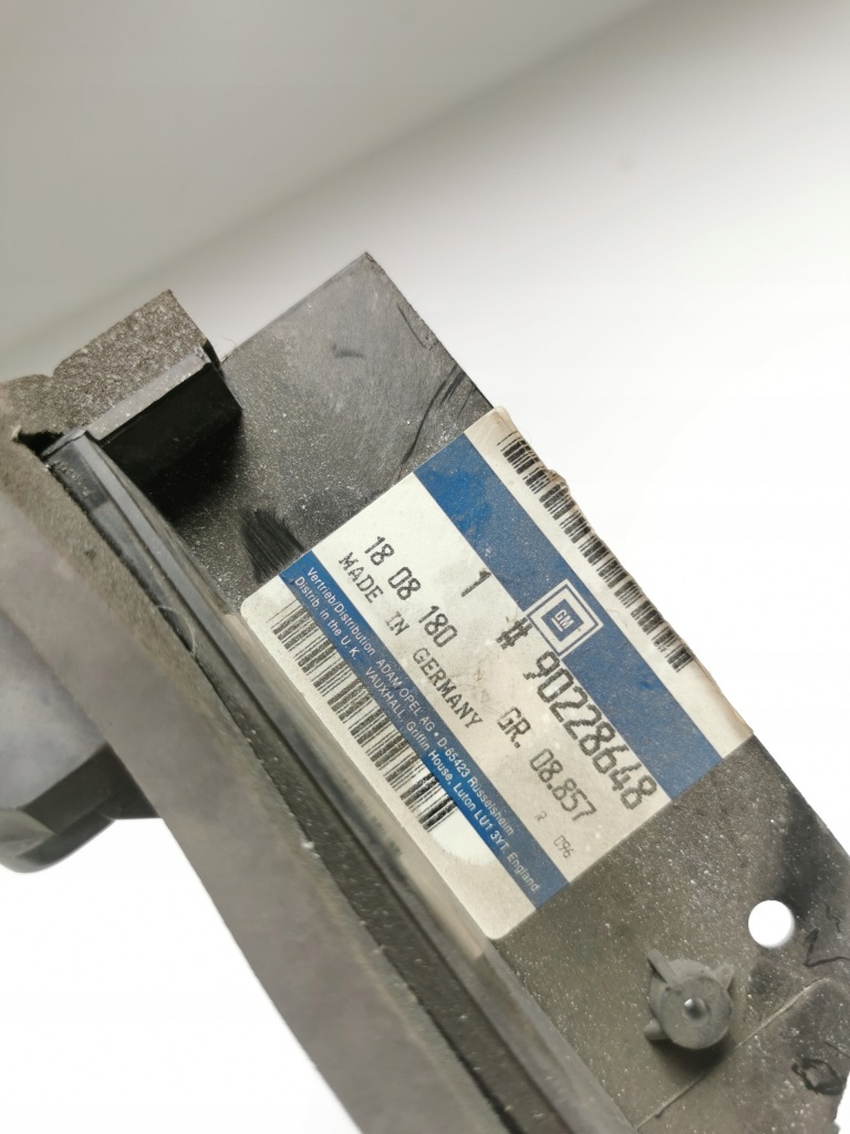 фото №10, Защита отопителя opel vectra a, calibra, astra f оригинальный номер 1808180 90228648