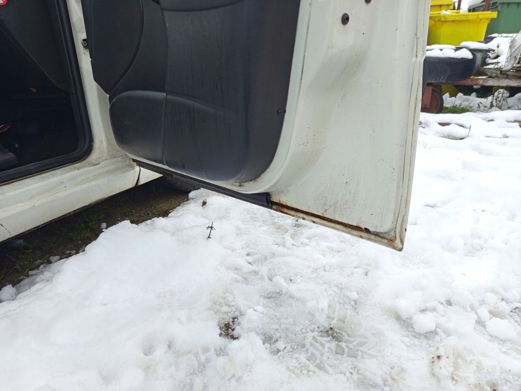 фото №5, Двері перед передні праве n8 білий ford focus mk1 kombi