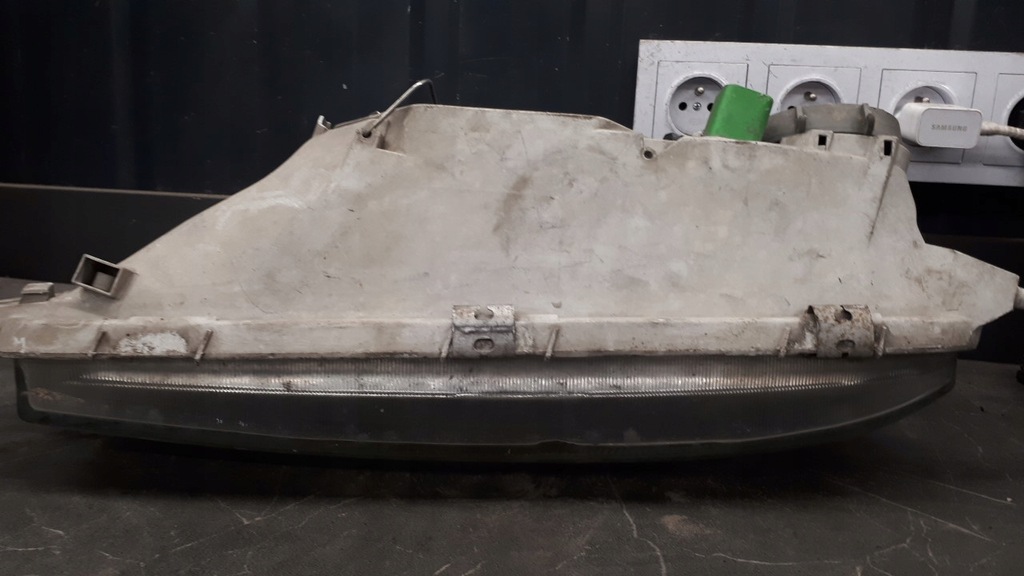 фото №11, 0301049004 фара правий mazda 121 fiesta mk4 bosch