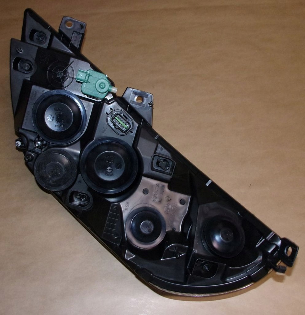 фото №4, Фара правий renault master 260105692r