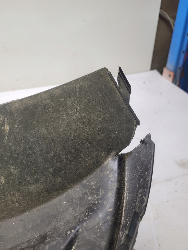 фото №8, Накладка бампера задняя audi a4 b9 8w0807521b