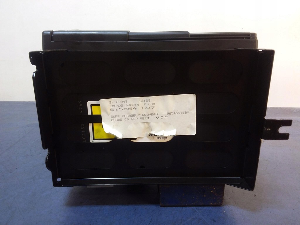 фото №7, Peugeot 607 чейнджер привод навигации 9636561780