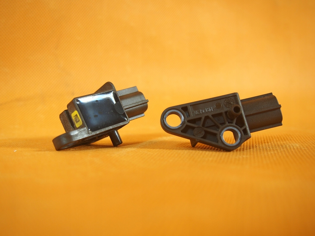 фото №8, Датчик удара подушка безопасности audi a4 b8 a5 q5 8k0959651