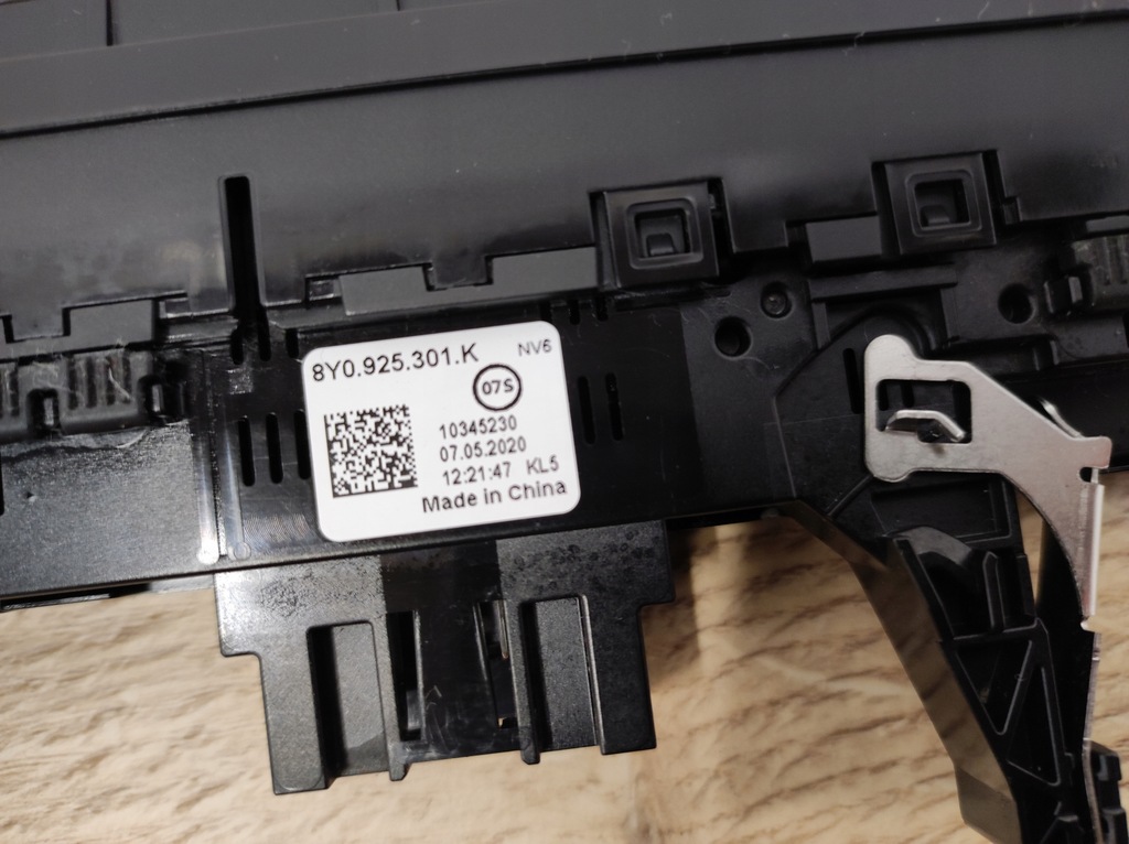 фото №8, Панель переключателей audi a3 8y s3 rs3 8y0925301k