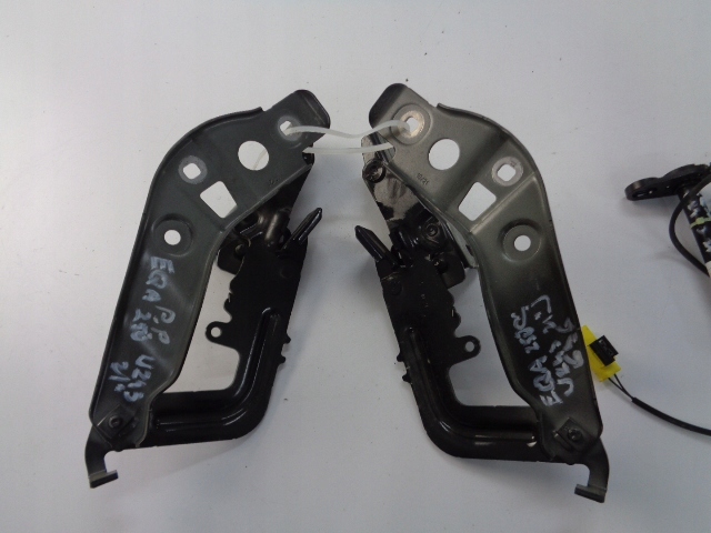 фото №6, Петлі патрони капот mercedes eqa w243 2021 rok 696