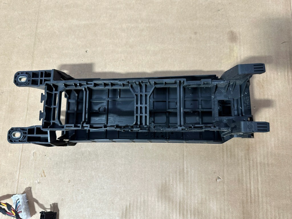 фото №12, Коробка запобіжників, запобіжник, напрямна mercedes w447 cz, vito