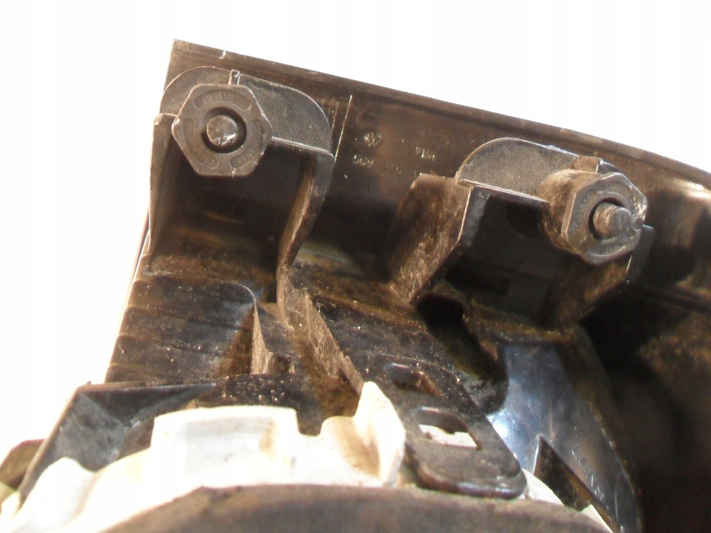 фото №13, Vw golf vii kombi лампа левая задняя 5g9945095c