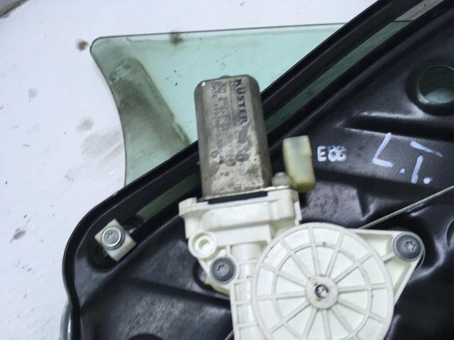 фото №9, Подъемник стекло левый задняя bmw seria 1 e88 7165593