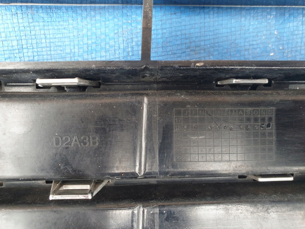 фото №11, Ford mondeo mk5 mk 5 lift бампер передний перед решётка радиатора решётка радиатора решётка радиатора заглушка