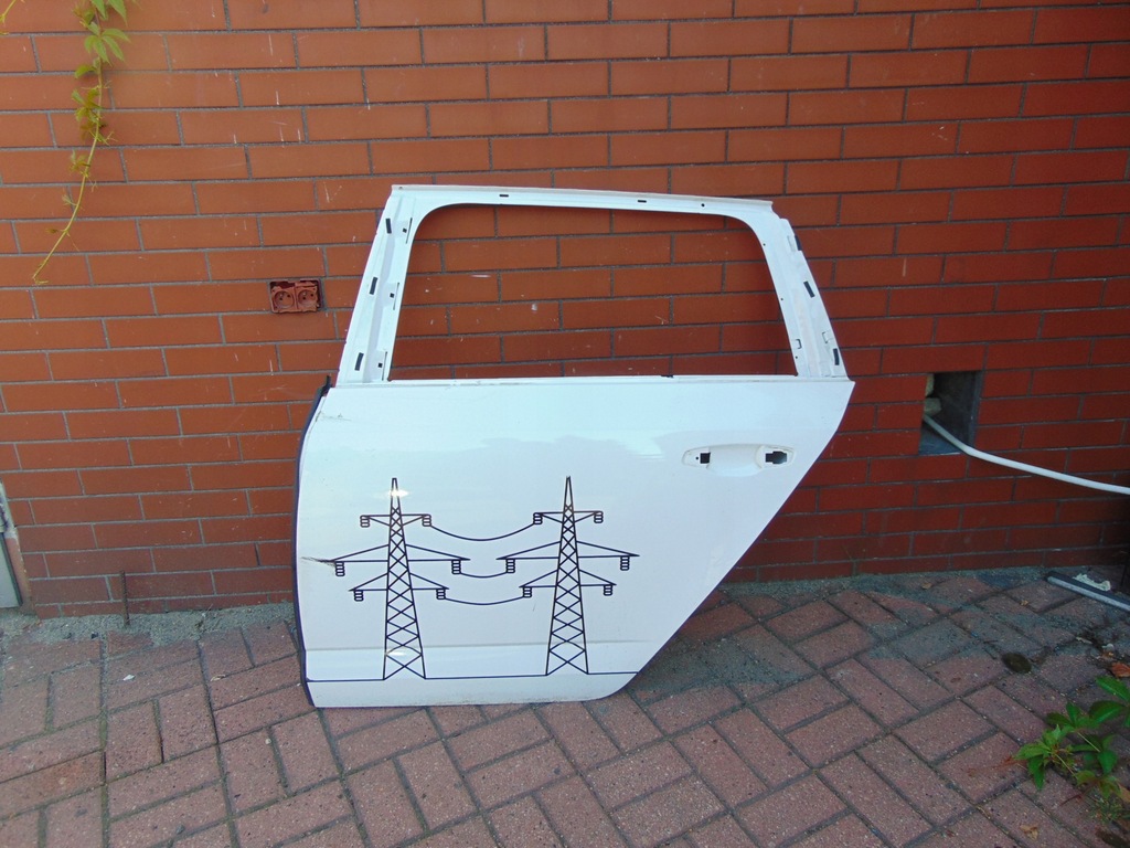 фото №1, Skoda octavia iii kombi lift 2016-2020 дверь левая задняя