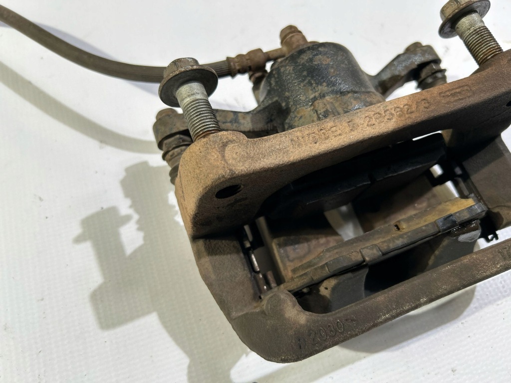 Суппорт тормозной задний  задний правый ford f150 f-150 2009- Киев