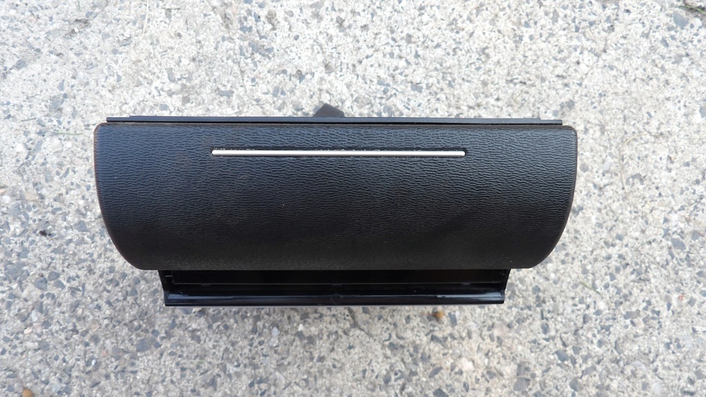 фото №1, Audi a3 8l lift попільничка перед