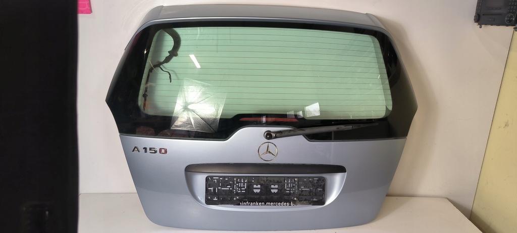 фото №1, Кришка багажника багажника задня задня mercedes w169 391 ładna