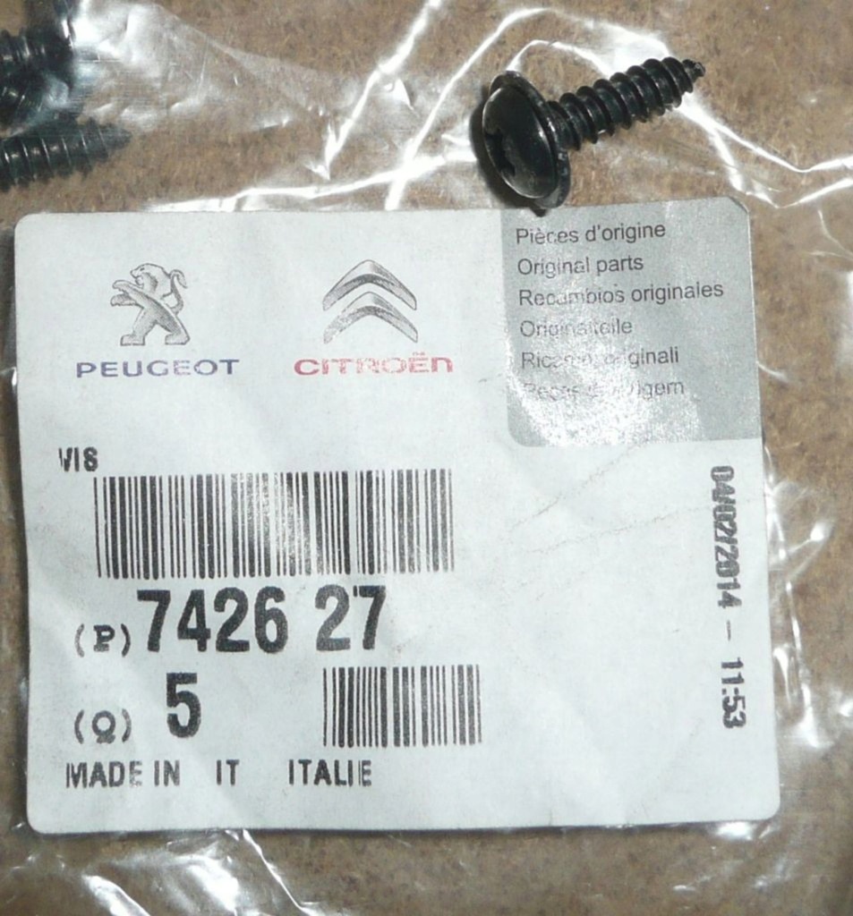 фото №1, Болт бампера c nemo перед