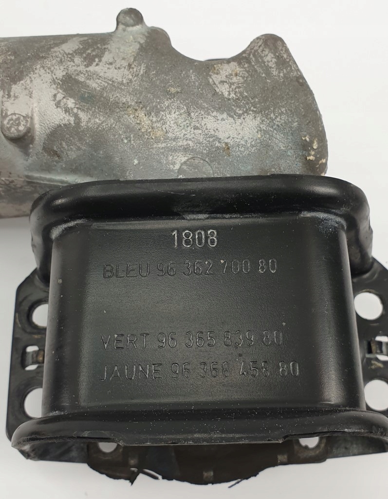 фото №6, Кронштейн подушка двигателя citroen c4 i 9658053880