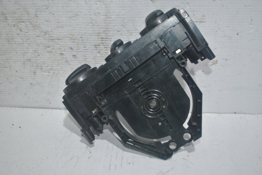 фото №8, Панель управление вентиляция skoda citigo 1st819045h