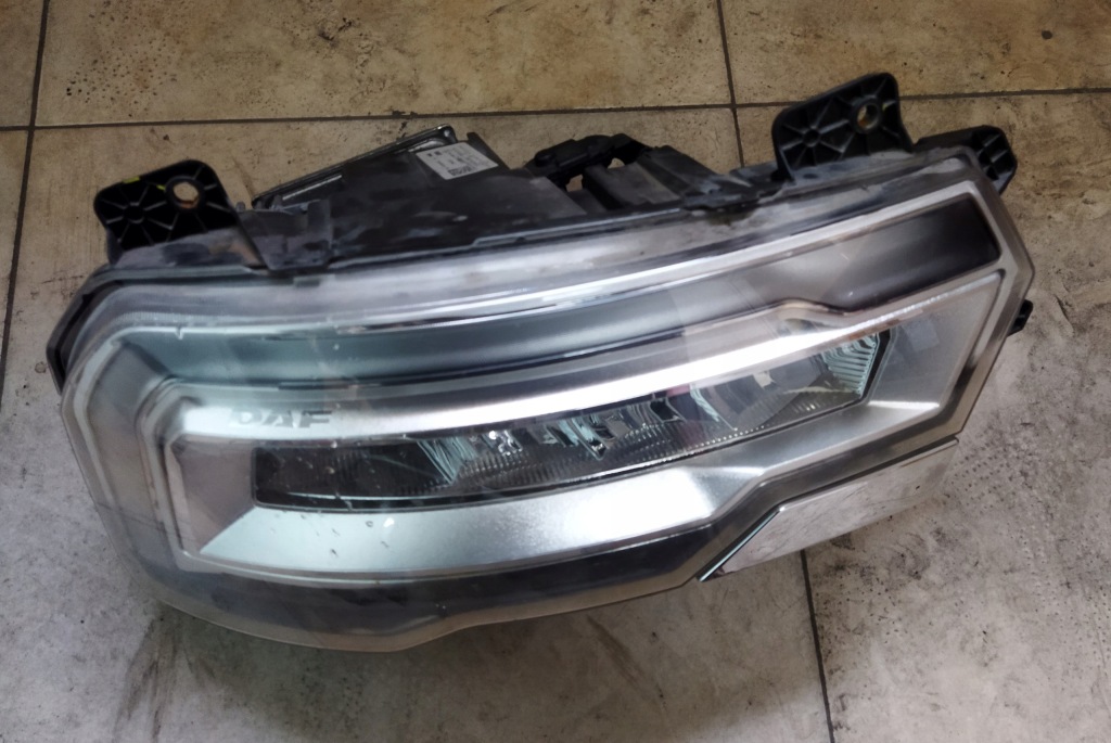 Лампа фара ліва права daf xf xg 106 full led Доставка