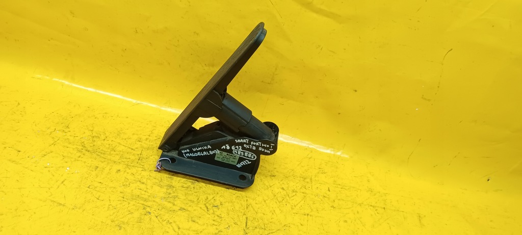 фото №1, Потенціометр газу smart fortwo i 600tb 08907731
