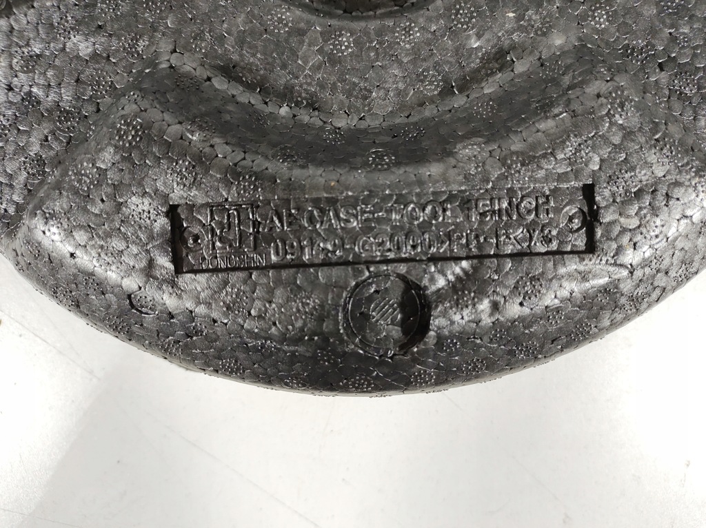 фото №11, Hyundai ioniq 17r- вкладыш багажника