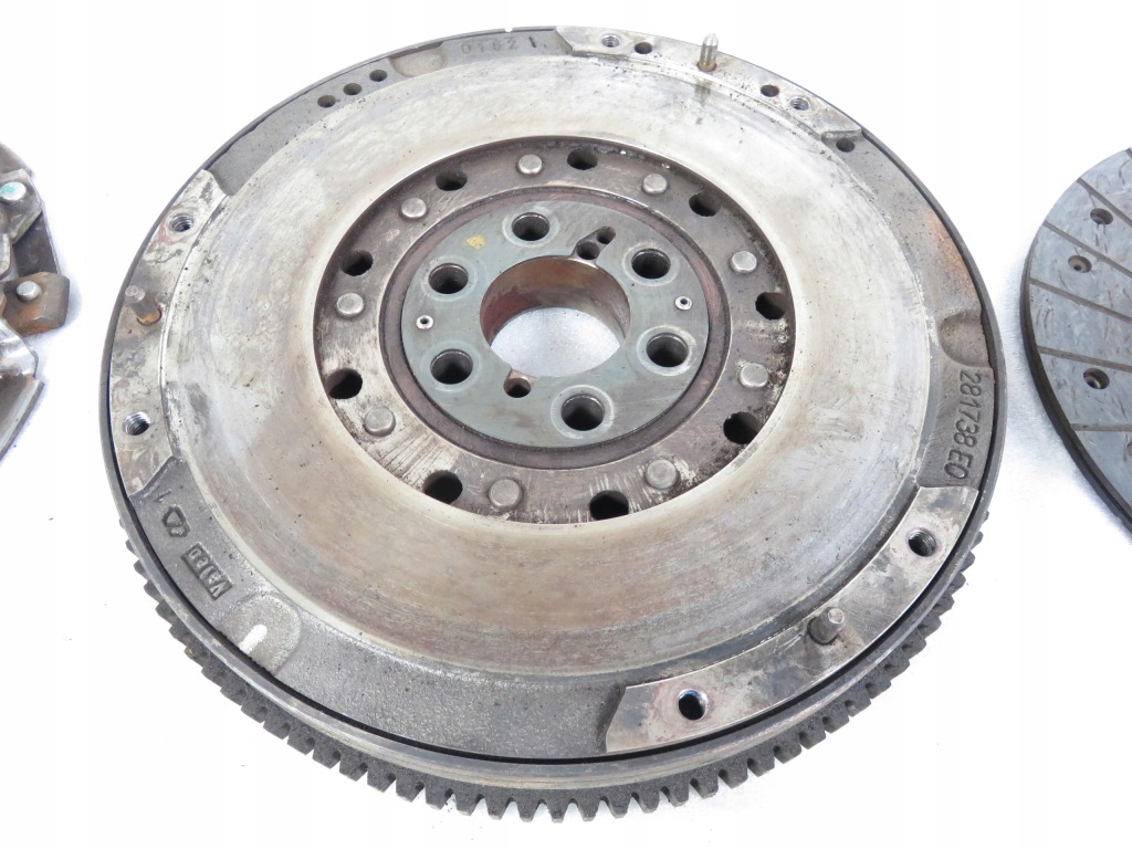 Колесо двухмассовый fiat brava 1.9 jtd 284673 1024995 в Украине