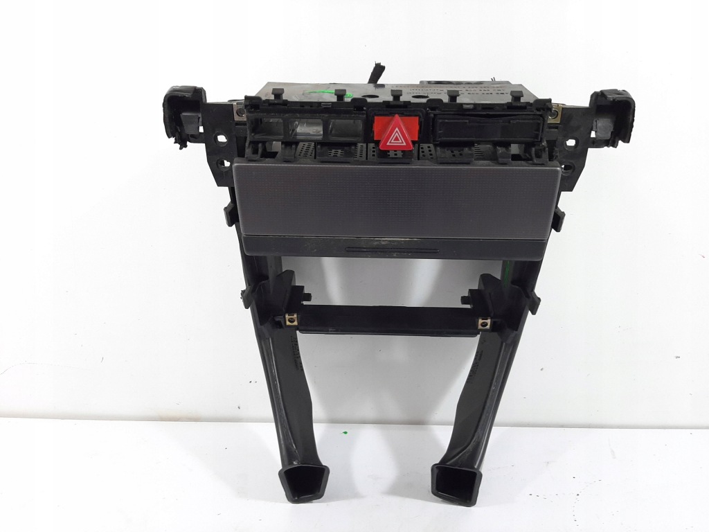 фото №6, Audi a6 c5 kombi lift 03r рамка радио 4b0858005c