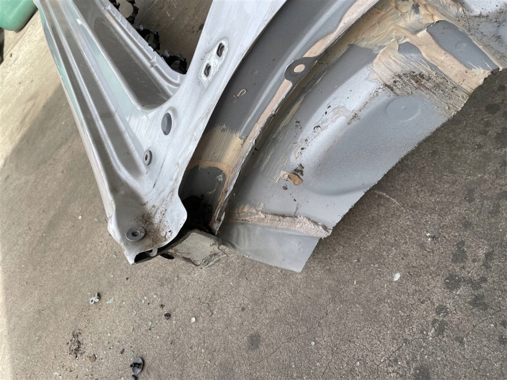 фото №6, Порог блок двигателя правый перед состояние jak na фото renault clio 5 v 19-23r 20r