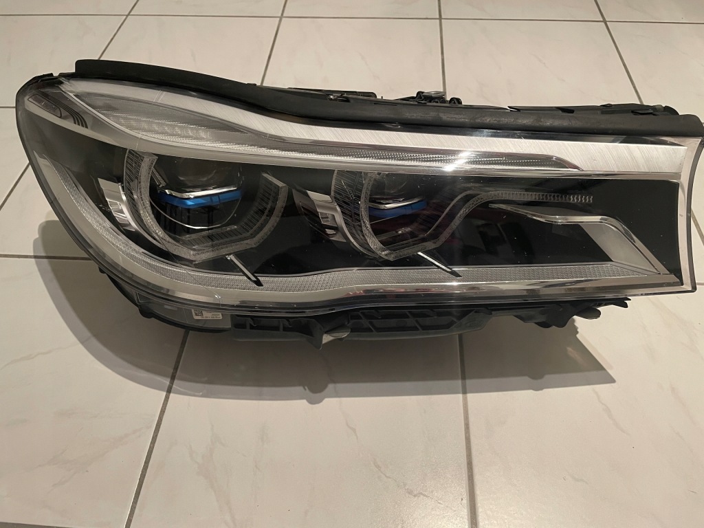 фото №1, Лампа права bmw 7 g11 g12 full led laserlight