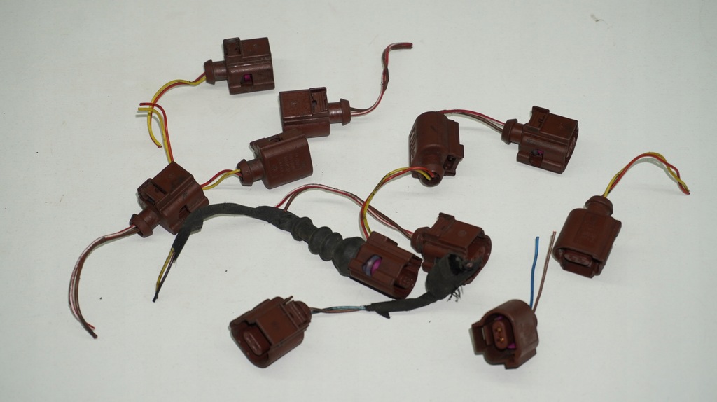 фото №13, Audi voklswagen штекер колодка з'єднувач 8k0973702a