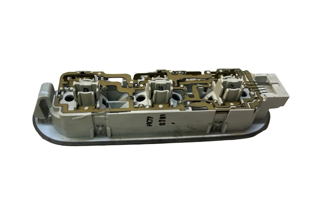 фото №7, Освітлення внутрішнє nissan nv200 фургон/універсал pk770281 1.5l дизель