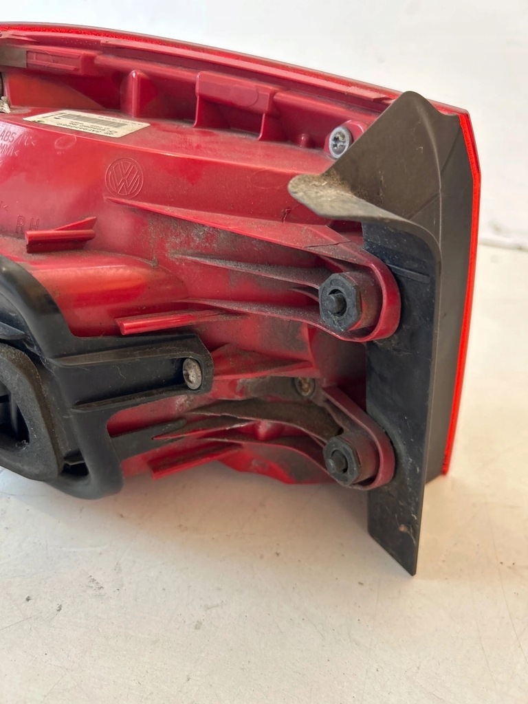 фото №9, Лампа задняя задняя правая volkswagen passat b7 kombi