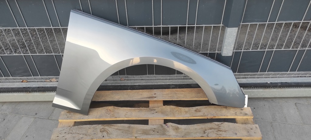 фото №11, Крила правий audi a4 b9 przedlift lz7g