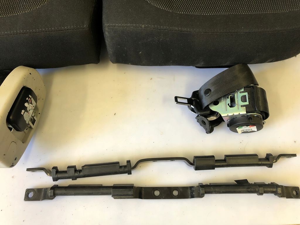 фото №4, Сидіння правий лівий задня skoda yeti 5l isofix