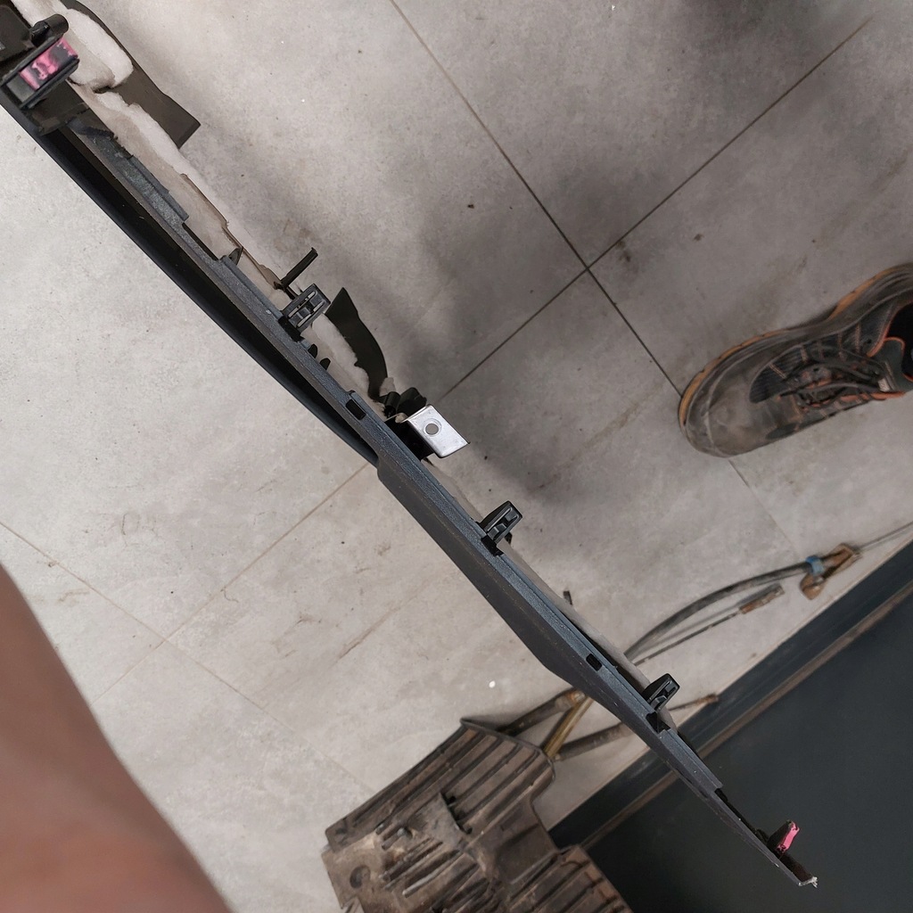 фото №15, Toyota prius ii приборная панель приборная подушка безопасности пассажира