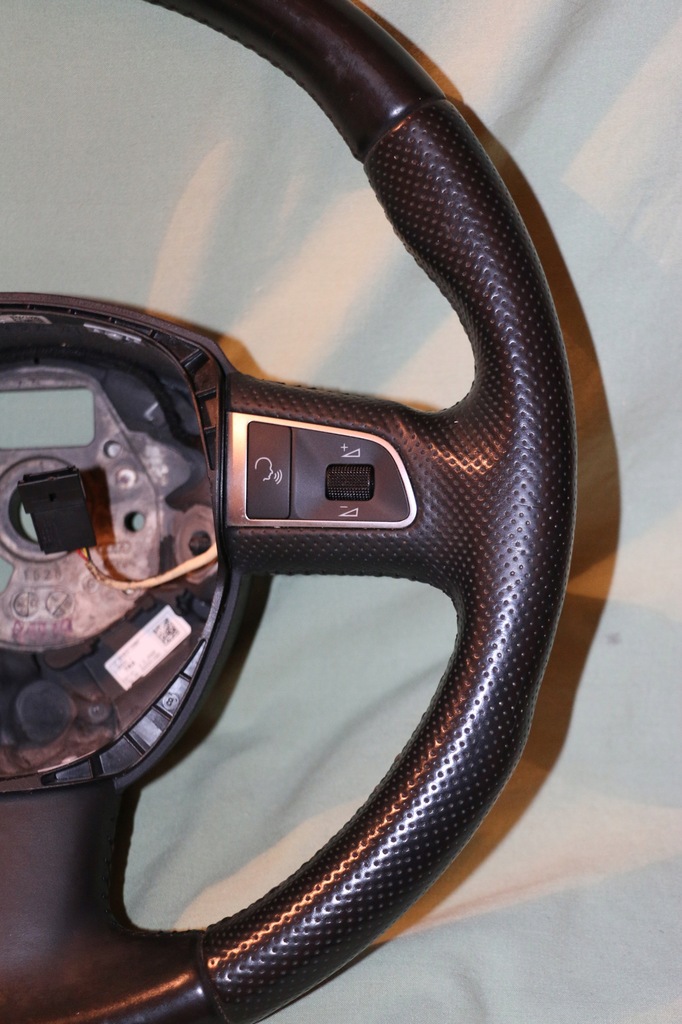 фото №10, Воздуховод audi a8 s8 d3 4eo419091 db tna лепестки переключения org кожа перфорированная