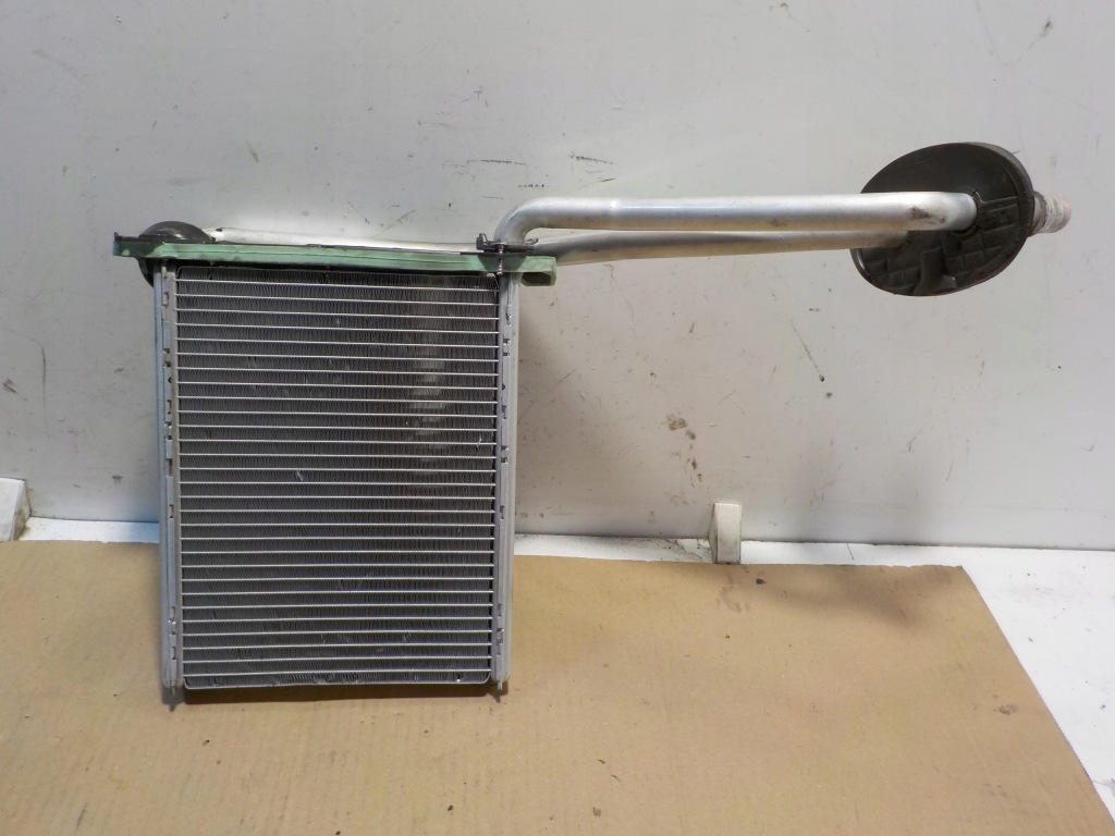 Купить Citroen ds4 ''1.6thp 200'' 200km 2011 радиатор кондиционера