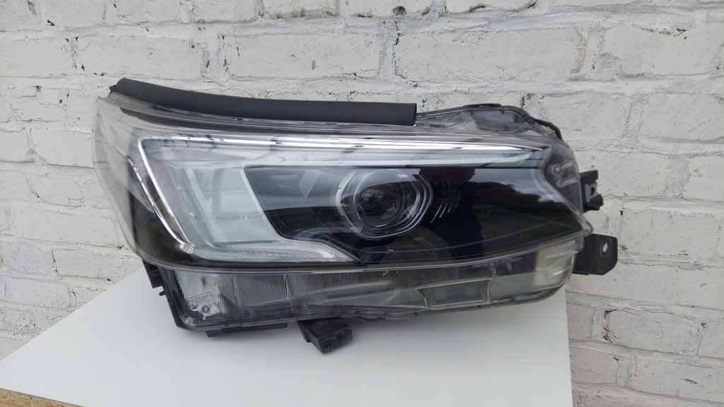 фото №1, Лампа фара правый subaru legacy outback iv full led 22- lift